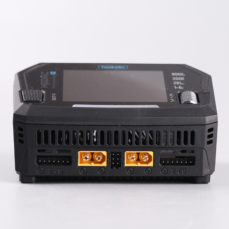 ToolkitRC M6DAC Pro Dual-Chann - огляд і ціна Toolkitrc M6Dac Smart Charger