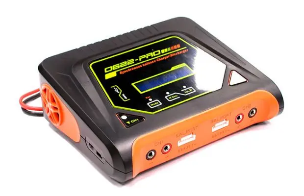 VistaPower EV-PEAK 2-6S 2x 200 - огляд і ціна Hota D6 Pro Dual Lipo Charger